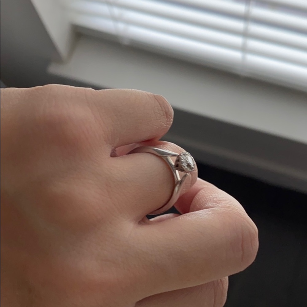 Real diamond 💍 engagement ring
